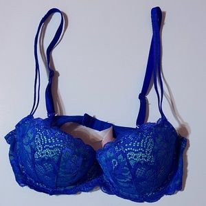 Victoria’s Secret Pink Lace Demi Push Up Bra